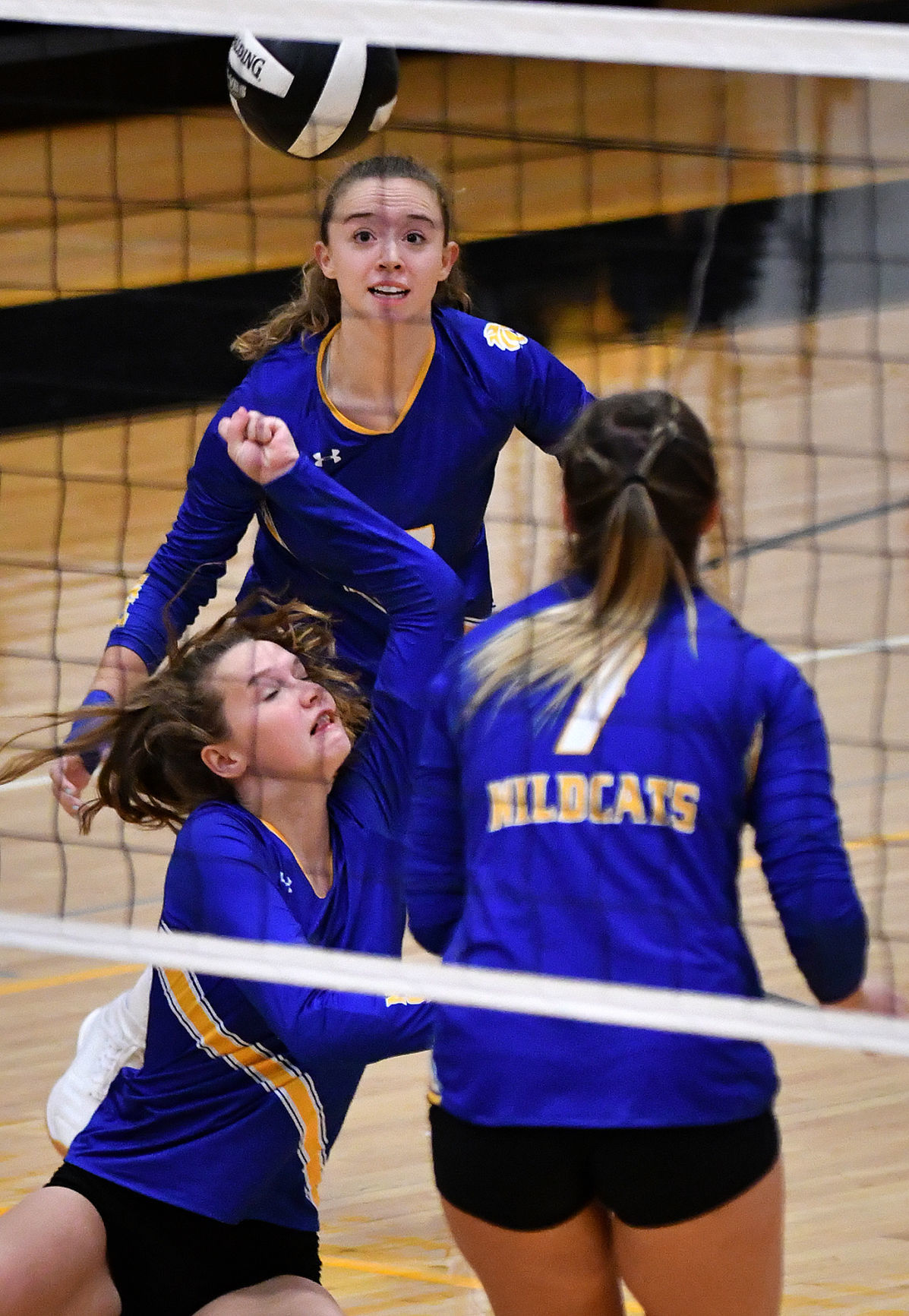 Davenport North vs Bettendorf volleyball